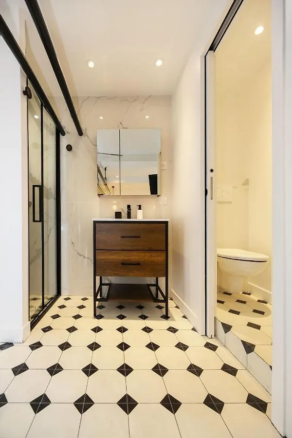Zzz Poteau De Paris 4P Apartment 0*,
