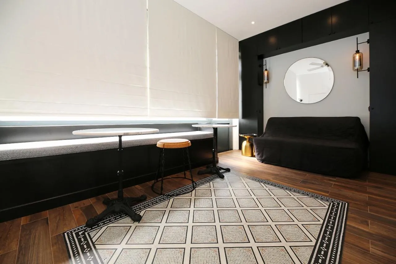 Zzz Poteau De Paris 4P Apartment 0*,  France