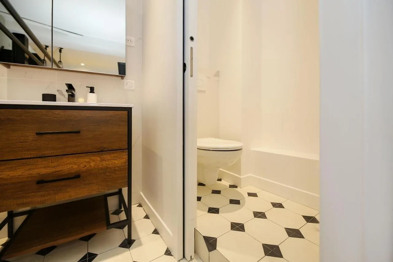 Zzz Poteau De Paris 4P Apartment 0*,